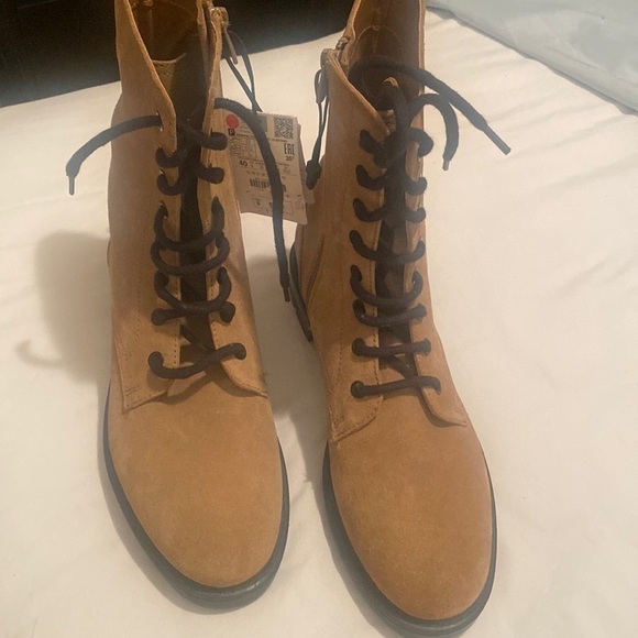 Zara Woman Suede Lace-up Boots in tan size 40/ 9us.new with tags - Picture 4 of 10